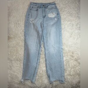 American Eagle Outfitters Light Wash Distressed Straight Leg Jeans size 2
